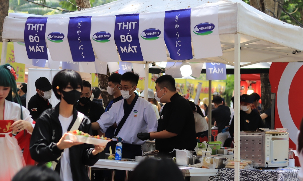 Cuối tuần đầy niềm vui cùng VINABEEF tại Hội chợ Việt Nhật